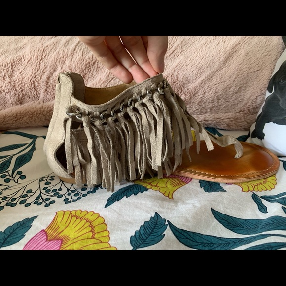 Not Rated Boho Sandals - Picture 3 of 4